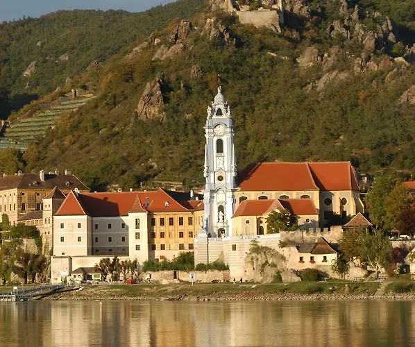 Weingut-pension Stockingerhof Gæstehus
